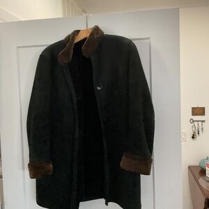 Vintage Macy’s Fur Salon Women’s Genuine Shearling Suede  Lamb Wool Coat Black S